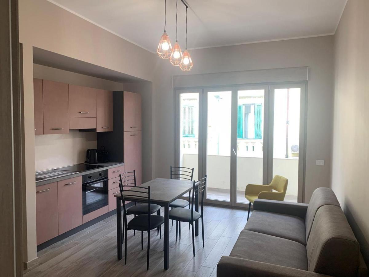 Tripepi Suites Reggio di Calabria Buitenkant foto