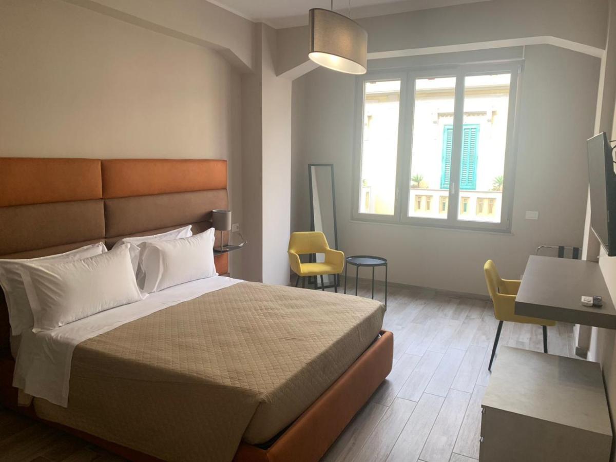 Tripepi Suites Reggio di Calabria Buitenkant foto